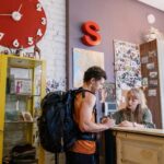 Como usar o novo sistema de check-in digital que passou a ser obrigatório para hotéis e pousadas