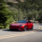 Tesla decepciona com entregas e enfrenta mais concorrência no mercado de carros elétricos