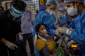 Pandemia de Covid causou 22,1 milhões de mortes, diz OMS - 15/05/2026 - Equilíbrio e Saúde