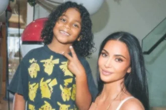 Kim Kardashian mostra aniversário de 7 anos do filho com tema “Pokémon”