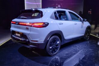 Chevrolet lança o Sonic; veja equipamentos, versões e preço do SUV.