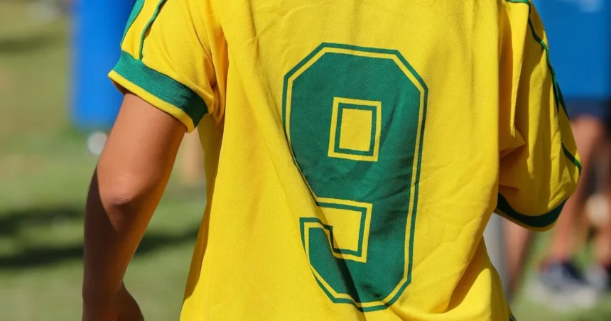 Enquete: quem deve ser o camisa 9 do Brasil na Copa do Mundo?