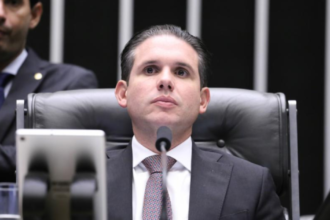 Vamos fazer um texto de convergência, diz Hugo sobre transição da 6x1