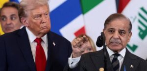 Donald Trump e o primeiro-ministro do Paquistão, Shehbaz Sharif, mediador do conflito com o Irã