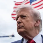 Trump diz que que manterá bloqueio em Hormuz e pede que negociadores de acordo não se precipitem