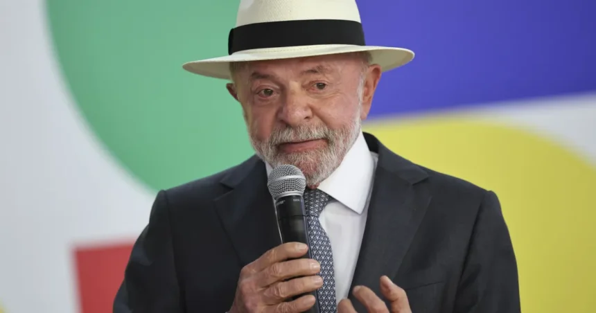Em ida ao Norte, Lula alinha palanque no Amazonas e se reúne com prefeitos