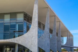 Suriname deve pedir ajuda ao Brasil com segurança alimentar e rota marítima