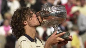 Guga viaja à Paris para assistir João Fonseca em Roland Garros