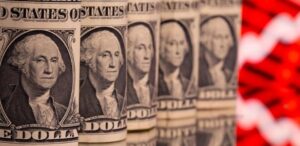 Em maio, dólar voltou a subir ante o real: após queda de 4,4% em abril, moeda americana avançou 1,8% em maio