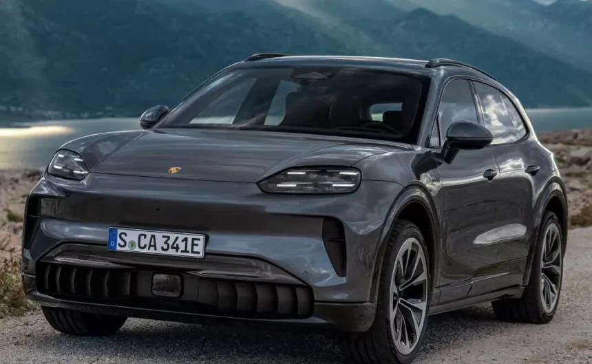 Porsche Cayenne elétrico custa mais de R$ 1,4 milhão e carrega por indução
