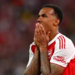 Vendas das camisas de Gabriel Magalhães aumentam 350% após pênalti perdido