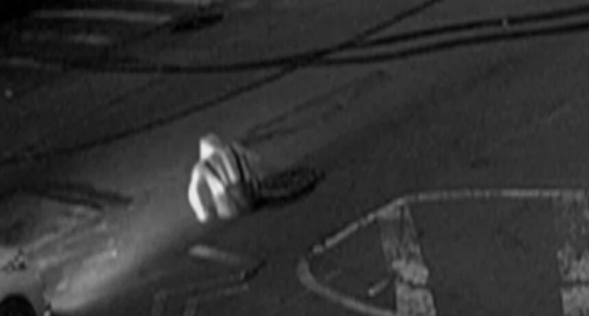 Esgoto de Nova York: Polícia investiga homens saindo de bueiros