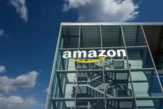 Amazon anuncia 10 bi de euros para centros logísticos na Europa e expansão de entrega rápida