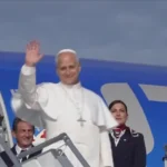 Papa Leão XIV viaja à Espanha com foco em migrantes e polarização