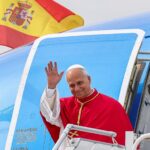 Papa diz preferir Real Madrid ao Barcelona em visita à Espanha