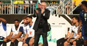 Ancelotti abre o jogo sobre lesão de Wesley: "Temos que esperar"