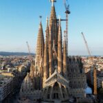 Conheça a Sagrada Família, onde papa Leão XIV reza missa