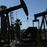Bombas de extração de petróleo na Califórnia, nos EUA