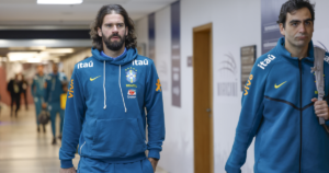 Alisson é direto sobre físico e reage a críticas na Seleção: "É bom"