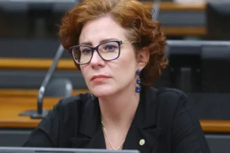 Zambelli tem que deixar lista da Interpol após decisão italiana, diz defesa