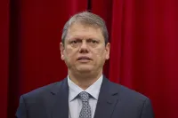 Tarcísio: Ato de Nikolas é por justiça e mostra insatisfação da sociedade