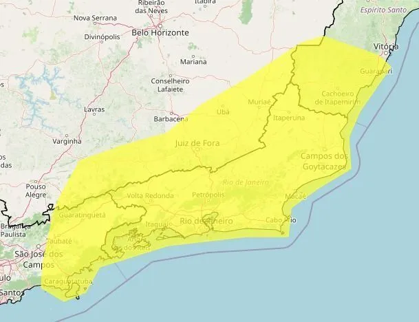 Mais de 100 cidades de MG podem ser atingidas por chuva de granizo