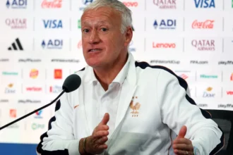 Após zebra de 2002, Deschamps rejeita clima de revanche contra Senegal