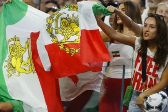 Copa: como foi o clima do estádio na estreia do Irã nos Estados Unidos