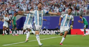 Messi iguala Klose como maior artilheiro das Copas do Mundo