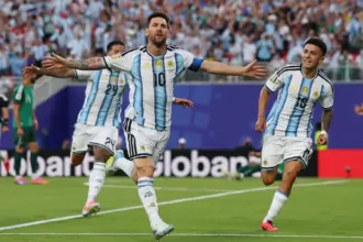 Messi iguala Klose como maior artilheiro das Copas do Mundo