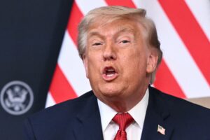 Trump diz que acordo assinado com Irã 'não é final' e ameaça: 'Se eu não gostar, voltaremos a jogar bombas'