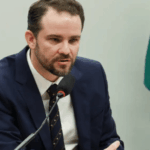 Dario Durigan, ministro da Fazenda, critica a PEC que dá autonomia ao BC por criar ?novo Poder".