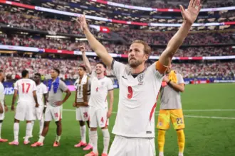 Copa: Kane elege canto de “Wonderwall” após vitória como "momento favorito"