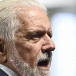 Jaques Wagner busca sobrevida na liderança do governo de olho nas eleições