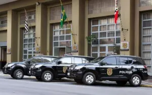 Criança cai de varanda de prédio e tem ferimentos graves em São Bernardo