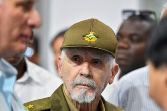 Morre Ramiro Valdés, herói revolucionário e ex-vice-presidente de Cuba, aos 94 anos