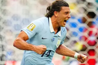 Sem vencer na Copa, Uruguai cede empate a Cabo Verde, que sonha com vaga