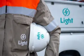Light anuncia captação de R$ 1,2 bi para aumento de capital