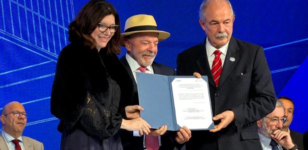 Assinatura de parceria foi realizada durante evento que contou com a presença da presidente da Petrobras, Magda Chambriard, do presidente da República, Luiz Inácio Lula da Silva, e do presidente do BNDES, Aloizio Mercadante