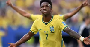 Por que gol de Vini Jr. contra a Escócia foi anulado pelo árbitro