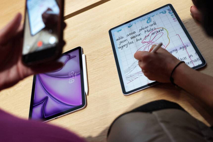 Apple aumenta preços de MacBook e iPad em 20% - 25/06/2026 - Tec