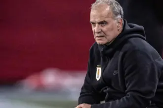 Copa: grupo de jogadores entra em atrito com Bielsa, diz imprensa uruguaia