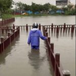 Tufão força evacuação de 2 milhões no Japão e causa enchentes em Taiwan