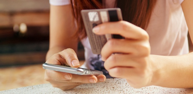 83% das transações atualmente se dão de forma digital, quase todas elas por meio do celular