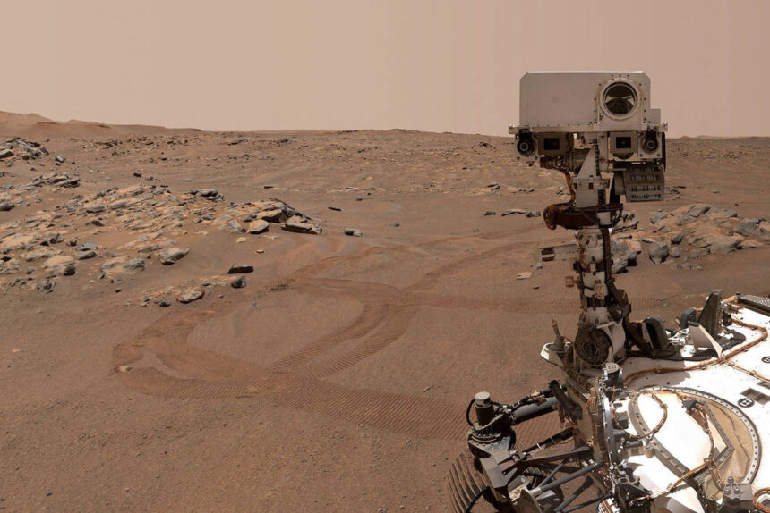 Rover da Nasa encontra carbono em rochas de Marte - 28/06/2026 - Mensageiro Sideral
