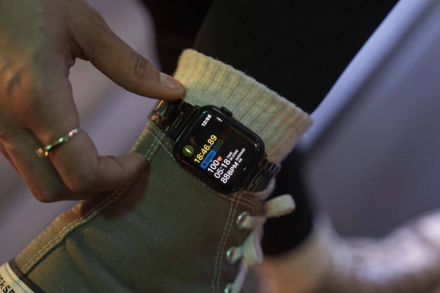 Smartwatches monitoram saúde, mas têm limitações - 28/06/2026 - Equilíbrio