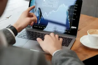 Insights da Semana: Recompra de ações ganha força e movimenta mercado