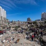 Complexo de plano habitacional de Hugo Chávez desaba após terremotos na Venezuela