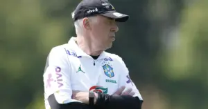 Seleção faz treino leve após vitória; Lucas Paquetá tem lesão confirmada