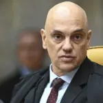 Defesa de Bolsonaro se reúne com Moraes em apelo por manutenção da domiciliar do ex-presidente